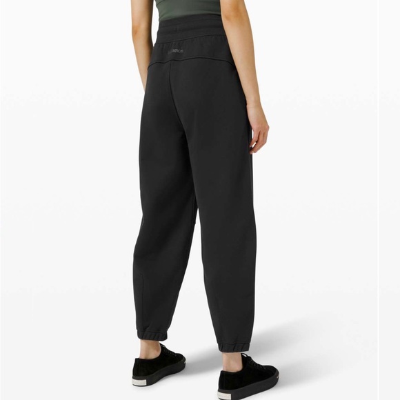 Lululemon Super High Rise Jogger Relaxed Fit French Terry Full Length Black 4 - Picture 2 of 6